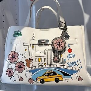 DKNY BRYAR LARGE SATCHEL